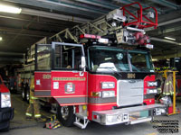 301 - Drummondville, Quebec - Pompe-�chelle E-One Pumper / Ladder
